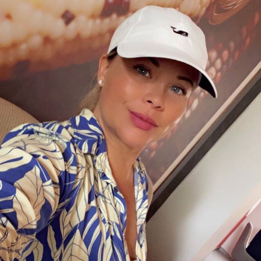 Meet your Posher, Chrystal